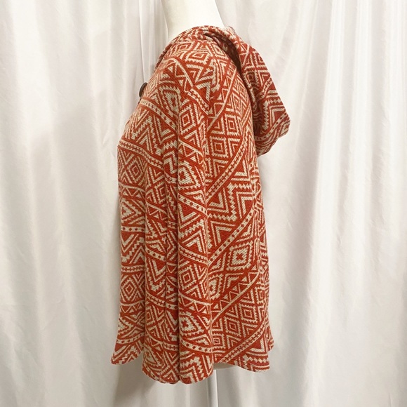 Tea & Rose Anthropologie Rust Aztec Hooded Cape - Picture 3 of 7